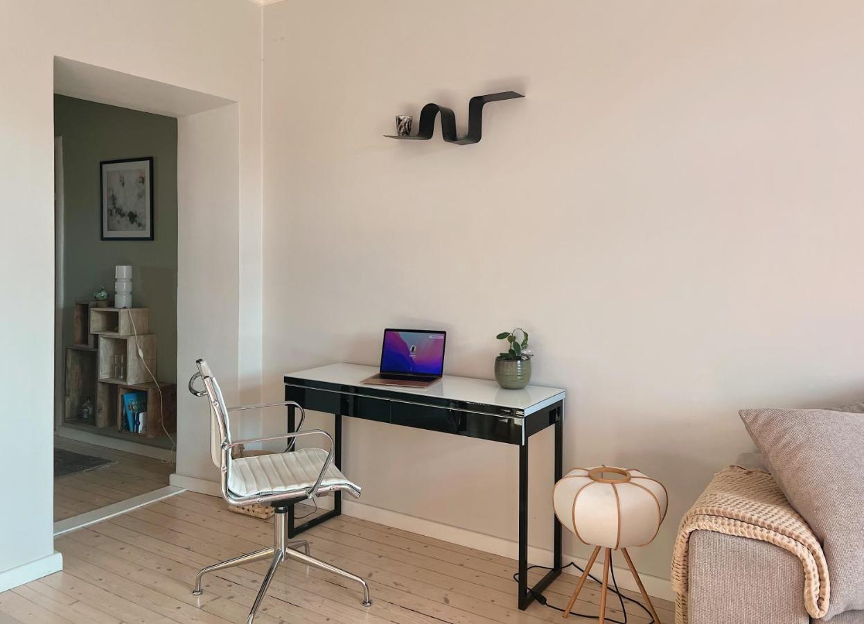 Urban Penthouse Next To Metro With City Views Helsinki Exterior photo